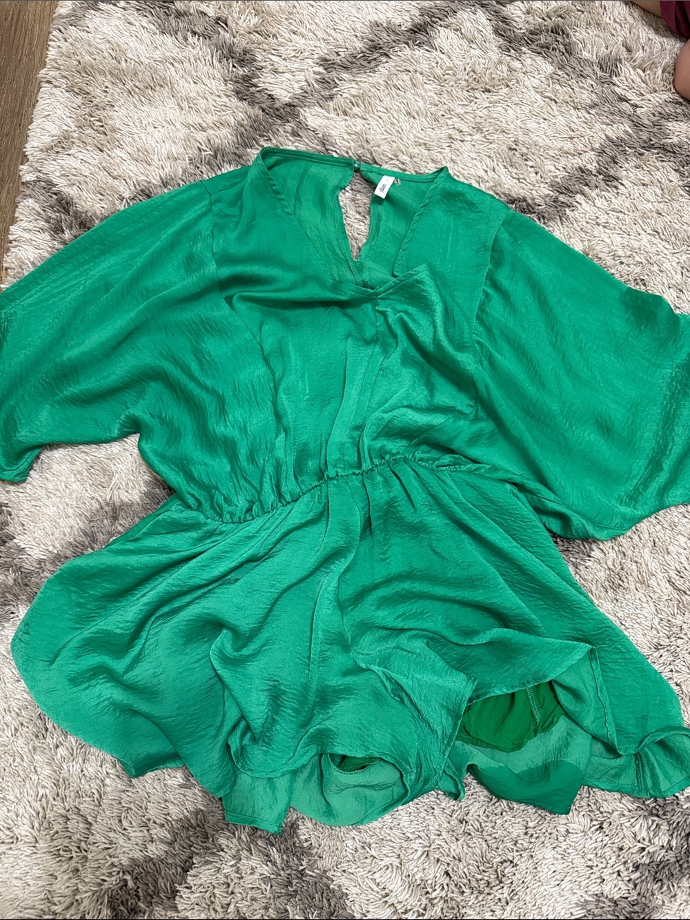 Green V-Neck Short Sleeve Romper - Women's